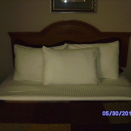 All American Inn & Suites Branson Bagian luar foto